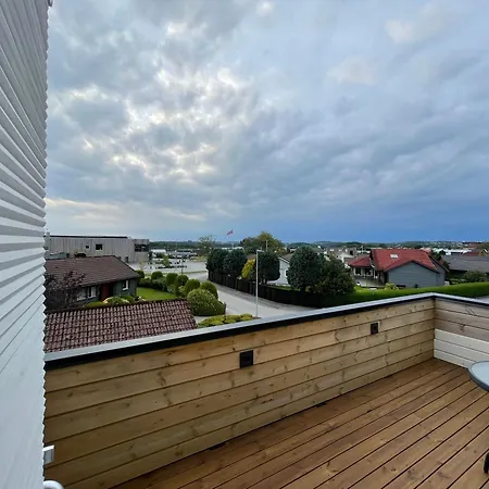 Madla - Naer Ons Apartment