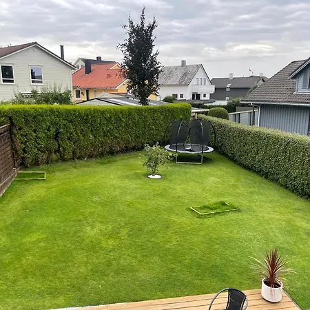 Madla - Naer Ons Apartment